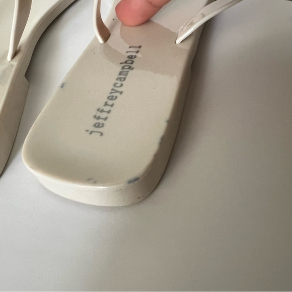 Jeffrey Campbell Darby Jelly Sandal Slide - ivory toe ring size 9 - Picture 10 of 11